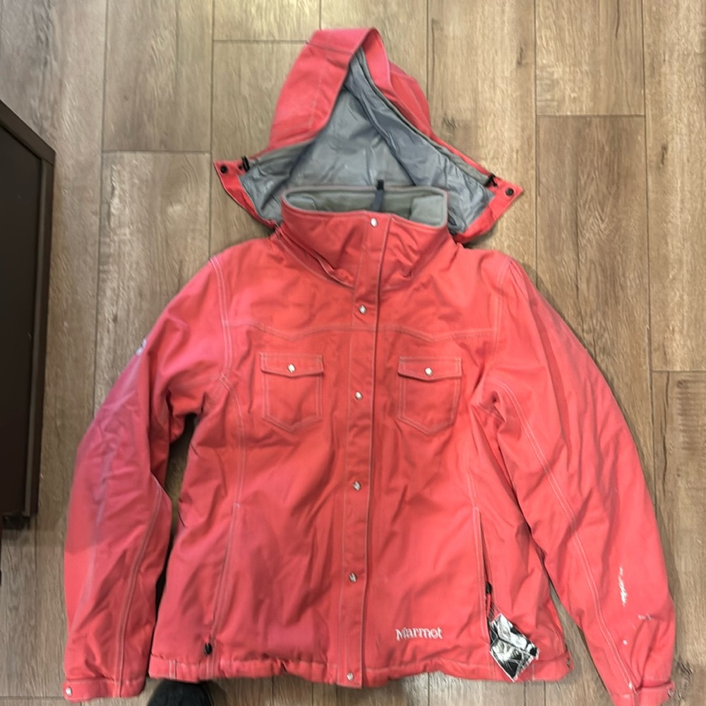 Marmot insulated Ski jacket. Small stains on each sleeve and low back as shown